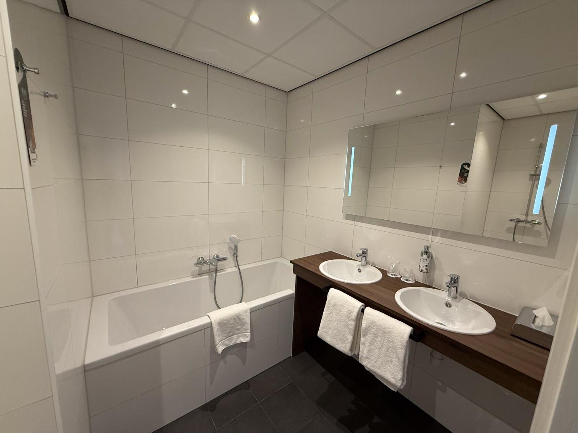 Fletcher Hotel-Restaurant Parkstad- Zuid Limburg 케르크라데 외부 사진