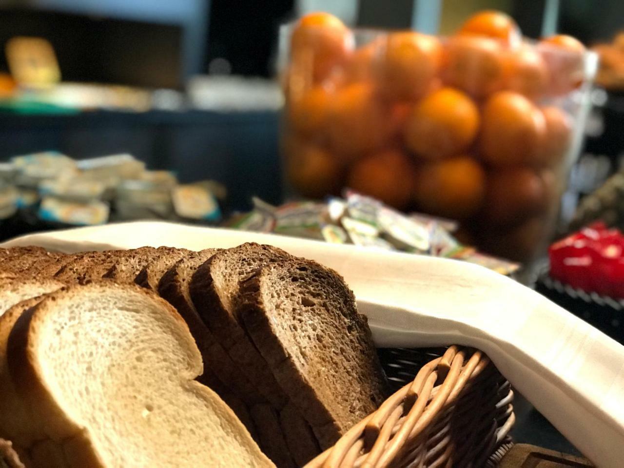Fletcher Hotel-Restaurant Parkstad- Zuid Limburg 케르크라데 외부 사진